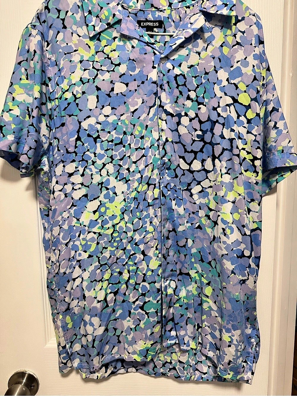 Express Abstract Button-Down in Blue & Green Size Medium